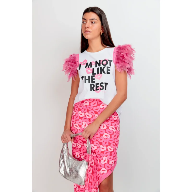 CAMISETA PLUMAS REST