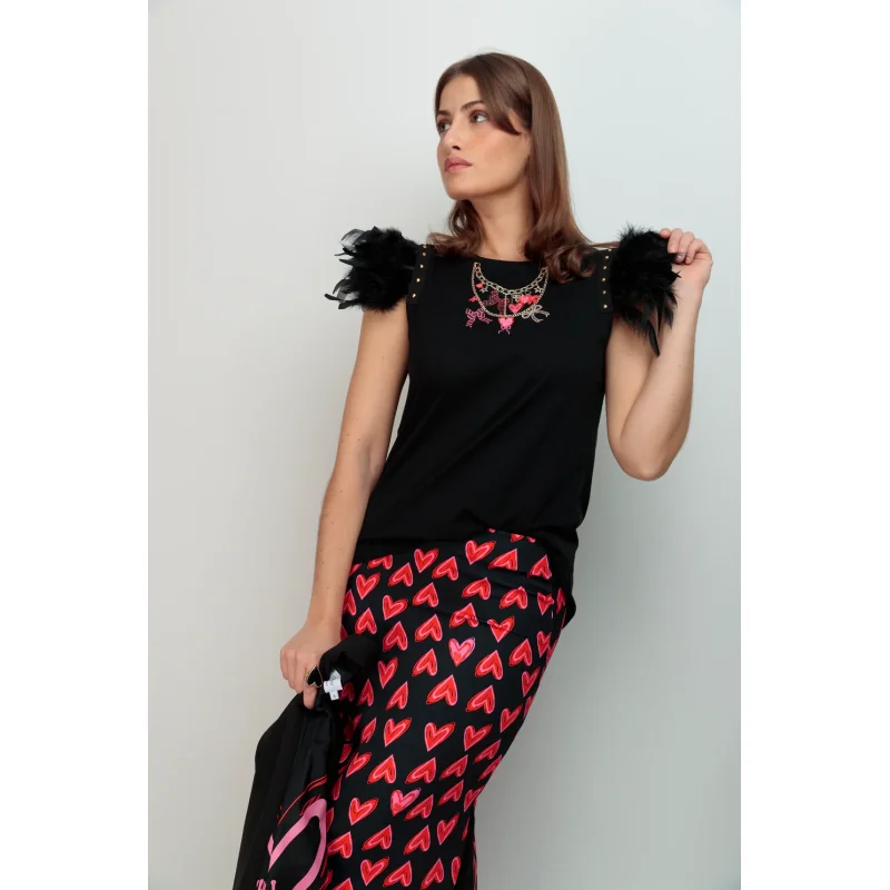 CAMISETA PLUMAS TACHAS COLLARES